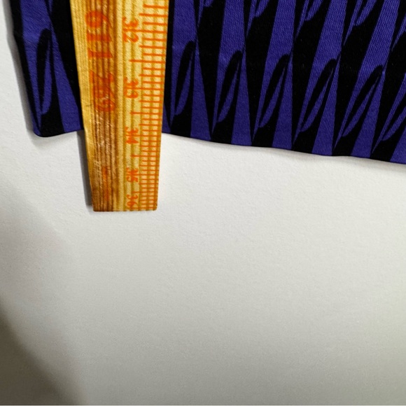 Diane Von Furstenberg 100% Silk Ruri Dress - Picture 4 of 9